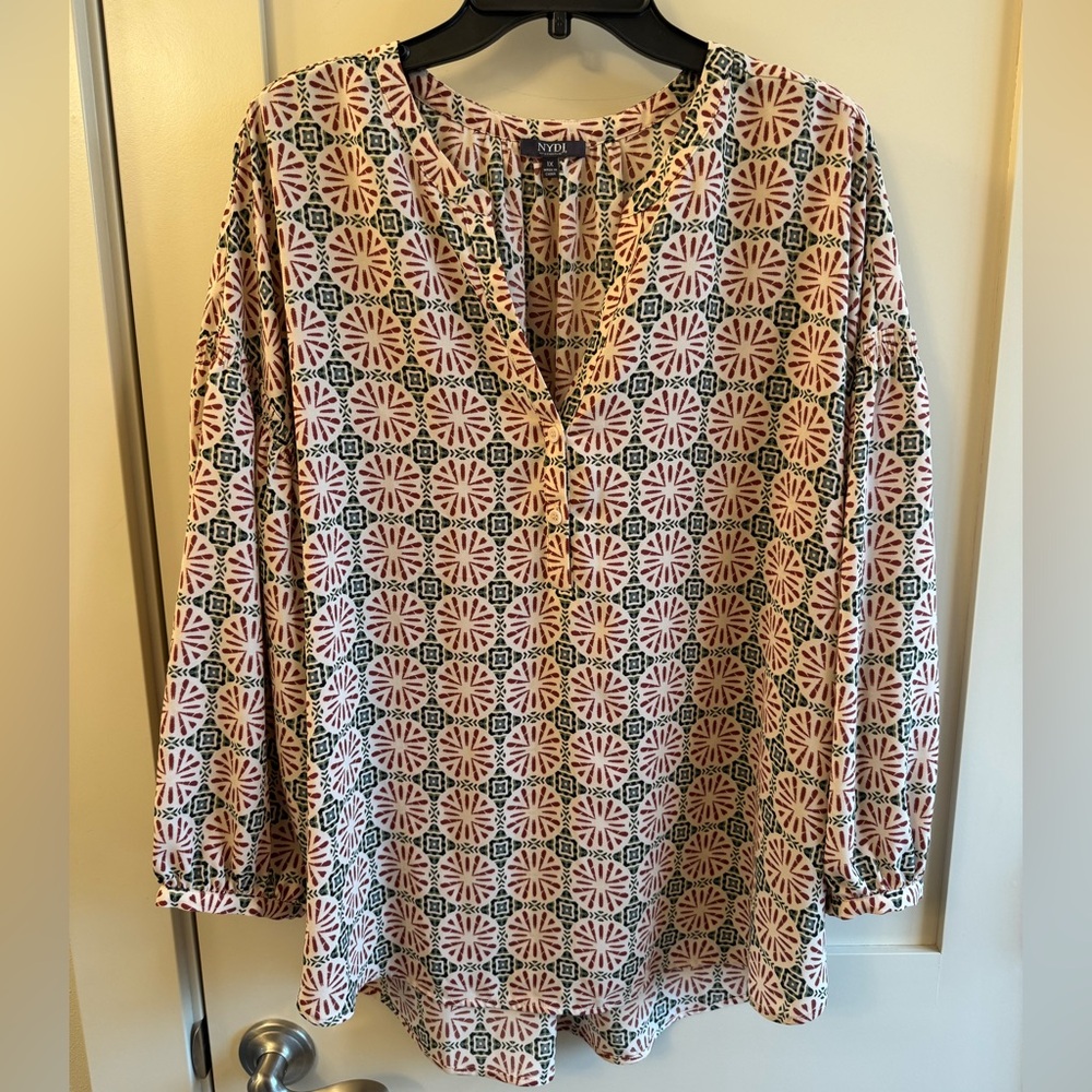 NYDJ Pink and Black Geometric Blouse